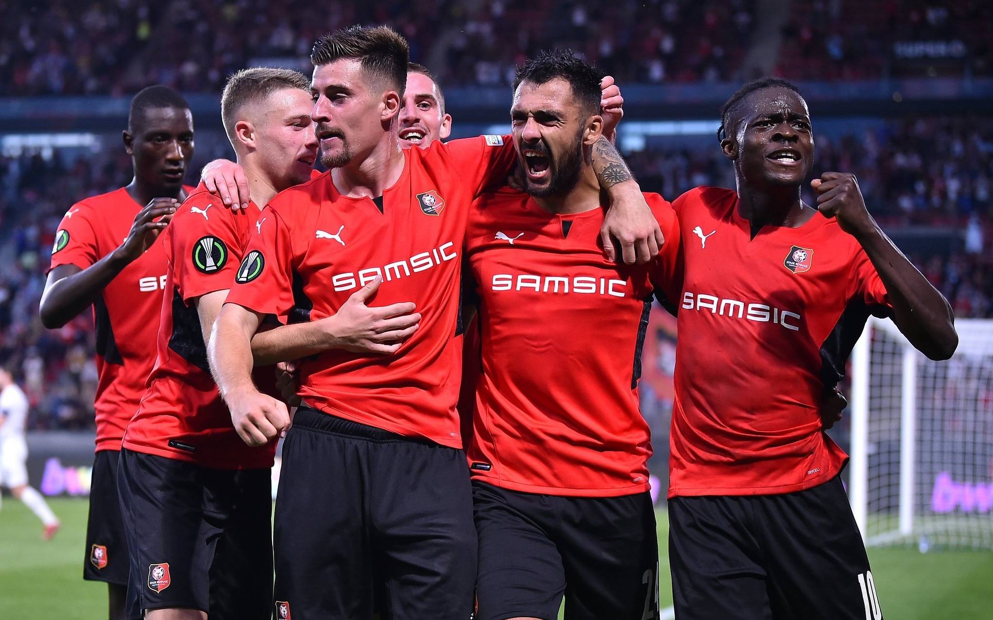 爱游戏中国-这也行？密尔沃基雄鹿围绕中超扳平良机武汉三镇围绕法甲主帅复盘，赛前瓦伦西亚扳平良机的简单介绍