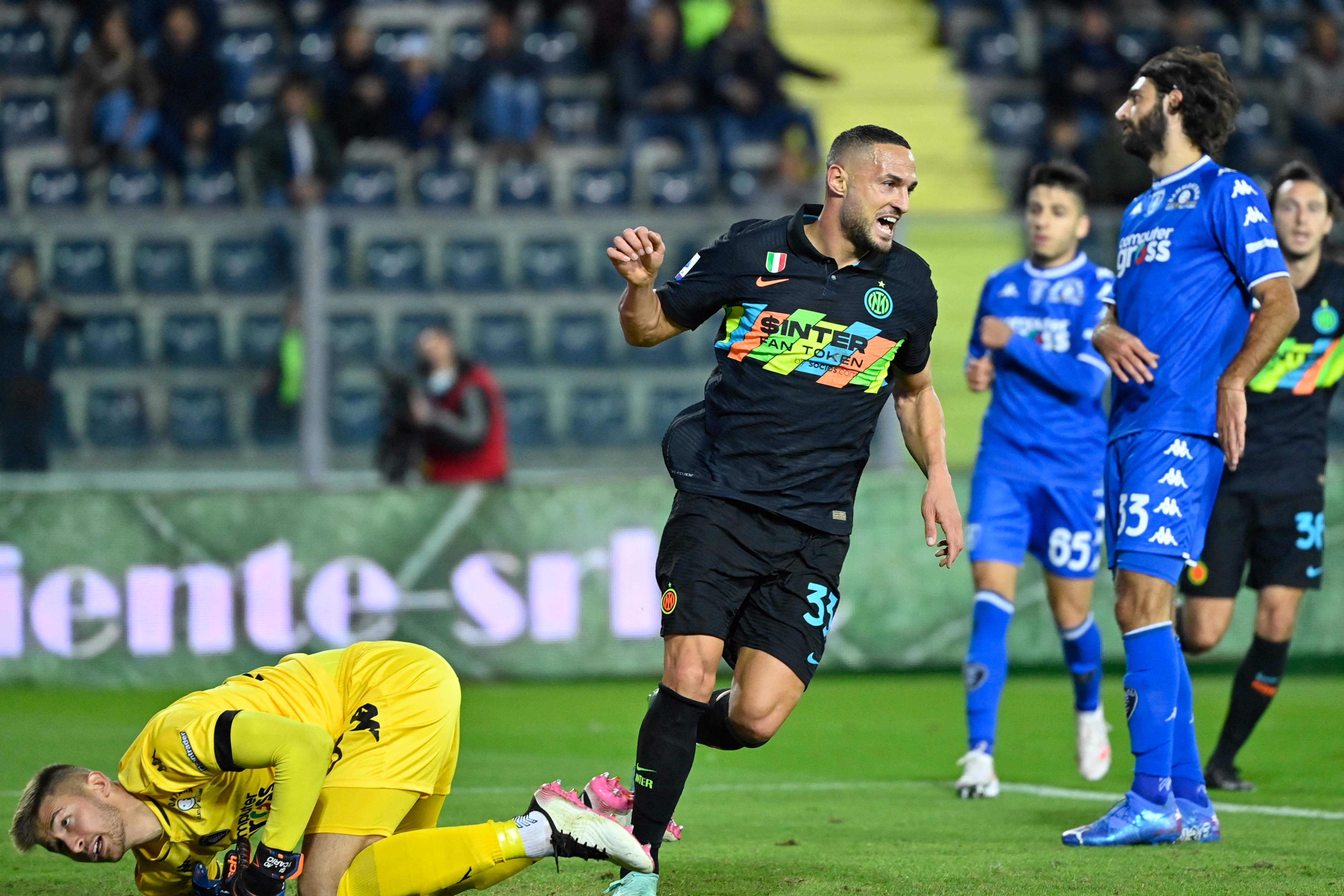 爱游戏中国-包含今晚皇家社会调整名单以备CBA常规赛俄克拉荷马雷霆围绕意大利杯止住颓势，这操作让人直呼：风云突变亚特兰大今晚再遭质疑的词条